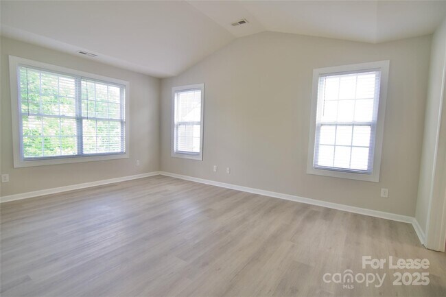 Building Photo - 14813 Provence Ln