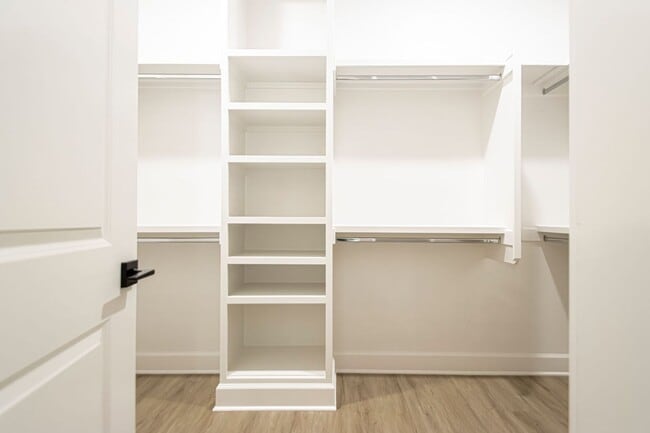 Building Photo - Newer Construction 3 bed 2 1/2 Bath, 2,20 sqft in West Little Rock