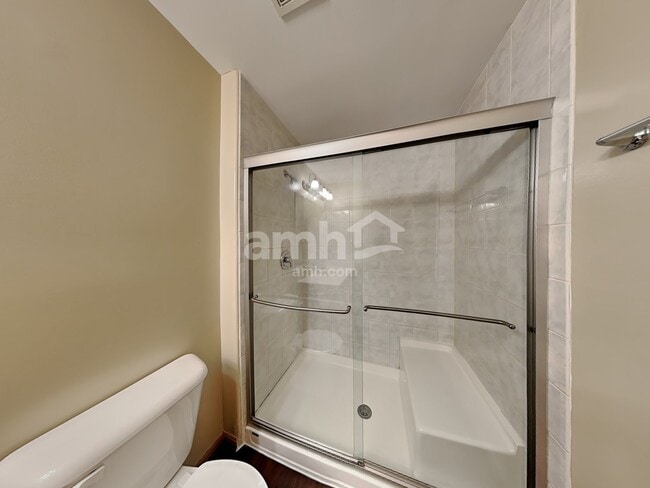 Building Photo - 938 Anndon Ln