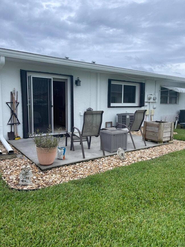 Building Photo - 3451 Americo Dr