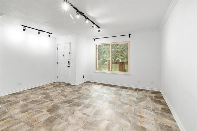 Building Photo - 9534 Quail Village Ln