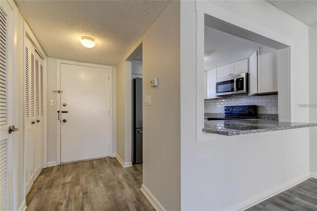 Building Photo - 4901 Onyx Ln
