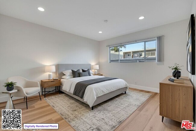 Building Photo - 220 S Gale Dr