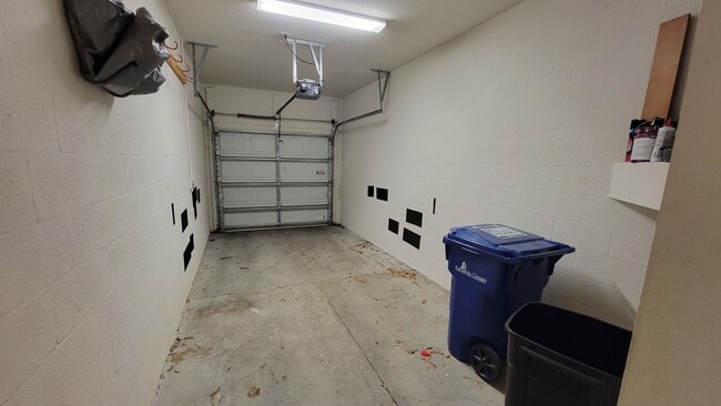 Building Photo - 5490 Soapstone Pl