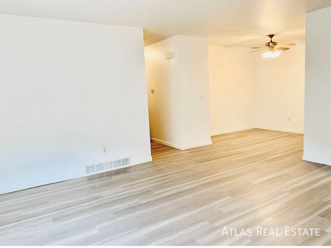 Building Photo - 2172 35th Ave Ct