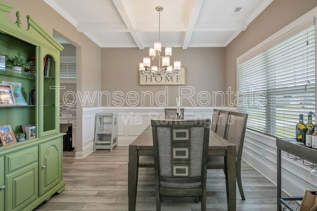 Building Photo - 1408 Friar Rock Cir