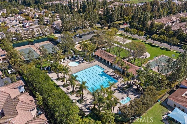 Building Photo - 86 Quail