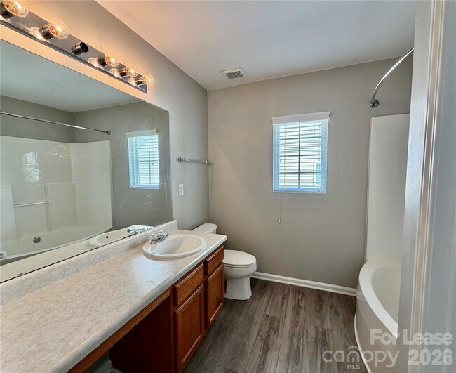 Building Photo - 551 Tribune Dr