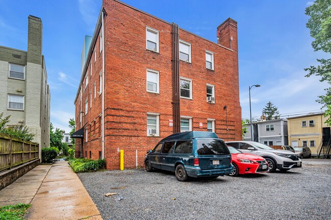 Building Photo - 1620 C Street Apartments