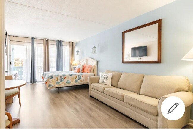 Primary Photo - 1600 S Ocean Blvd