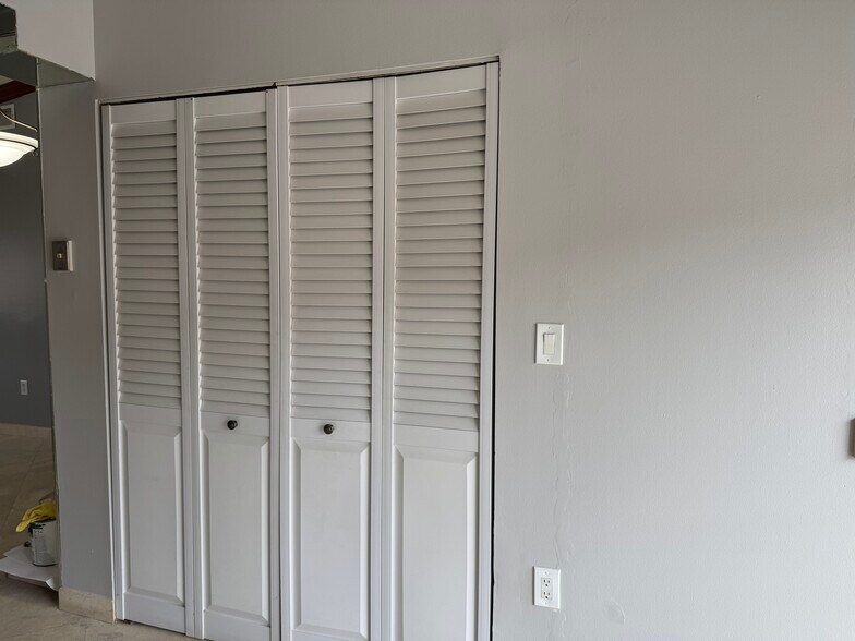 Building Photo - 6911 W 36th Ave