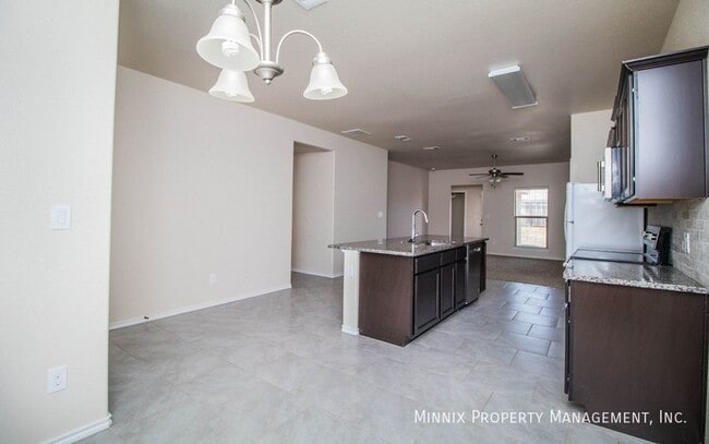 Building Photo - 1519 Rattler Ln