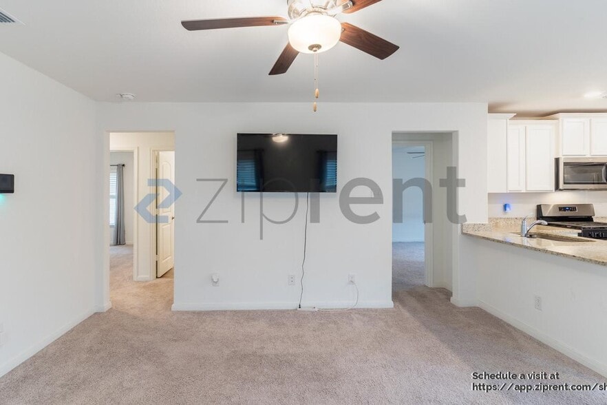 Building Photo - 366 Fairlawn Wy