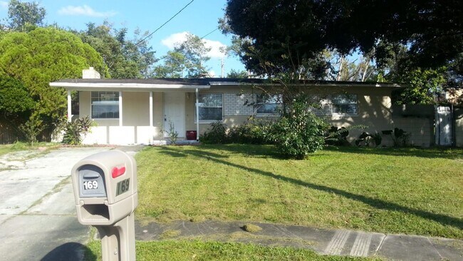 Building Photo - 169 Dahlia Dr