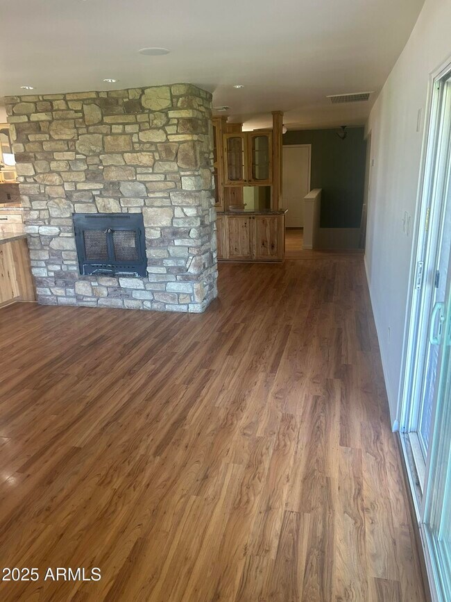 Building Photo - 12138 E Oriole Way