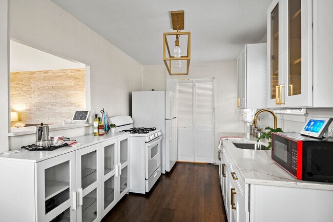 Building Photo - Laurel, MD