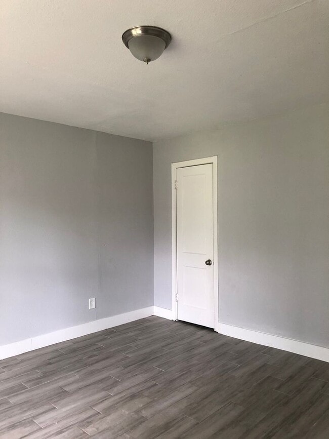 Building Photo - Gorgeous all renovated Home in Beaumont, TX!