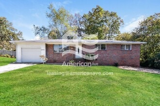 Building Photo - 2515 Ridgewood Rd