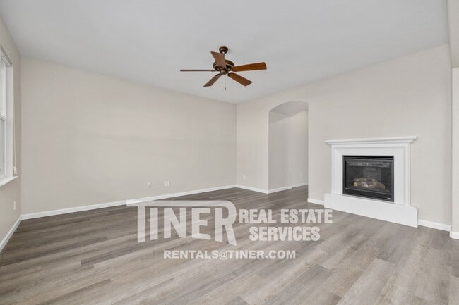 Building Photo - 3152 Overton Way