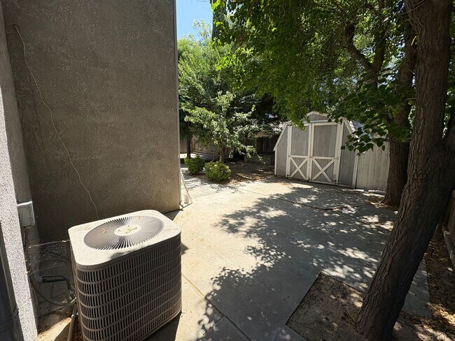 Building Photo - Beautiful 4 Bedroom coming soon!