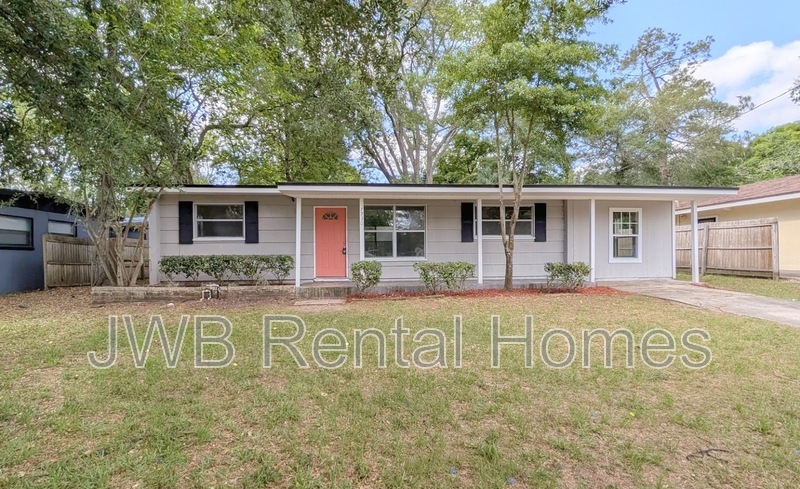Building Photo - 7930 Limoges Dr S