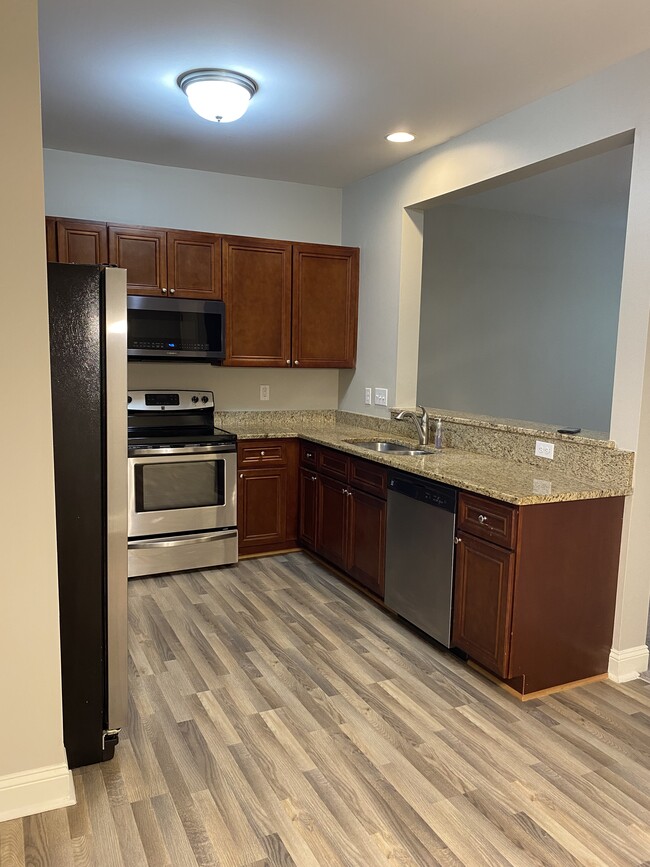 Building Photo - 3922 Volkswalk Plz