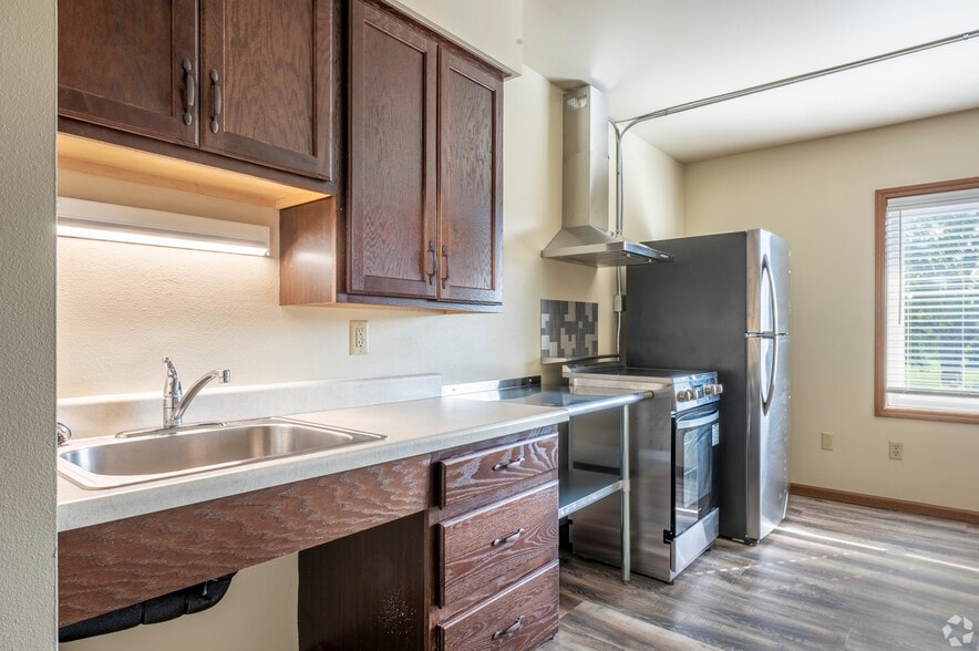 Building Photo - The Baehron