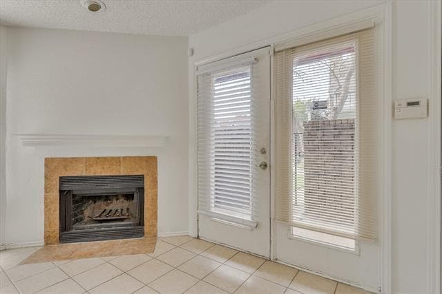 Building Photo - 9825 Walnut St