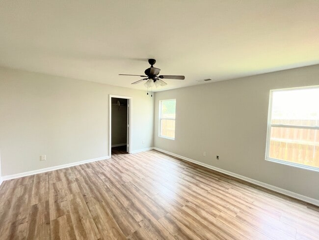 Building Photo - 118 Blackwell Ct