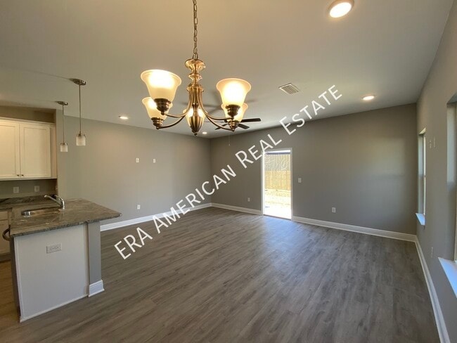 Building Photo - 1004 Grace Ln