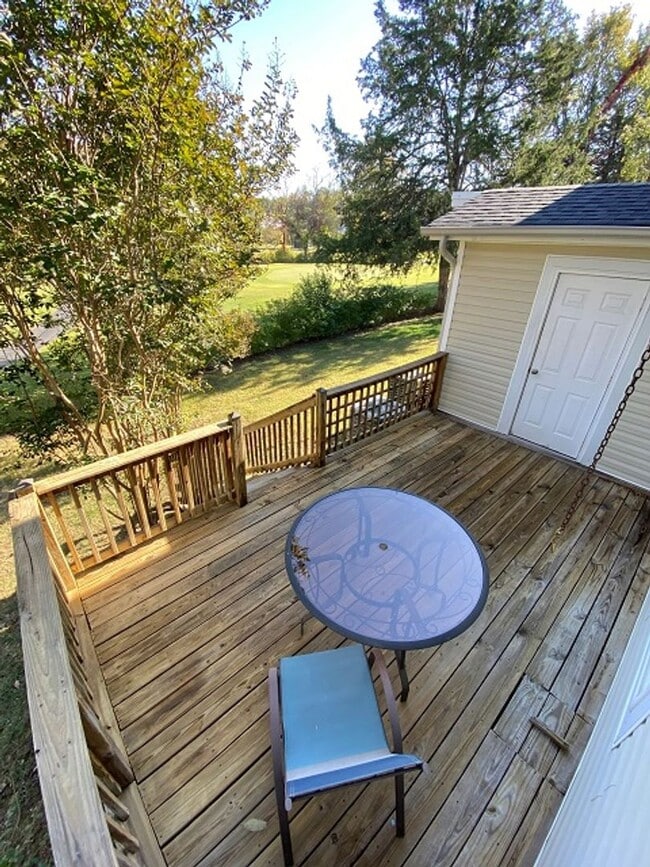 Building Photo - Modern 2BR/2BA Home Near BNA – Open Concep...