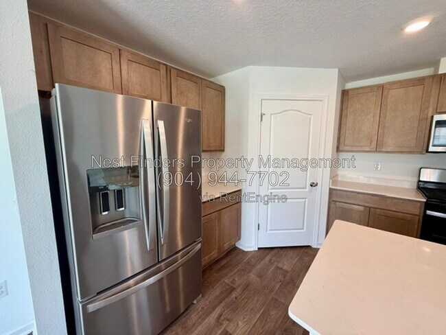 Building Photo - 448 Orellana Rd