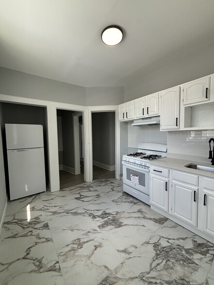 Unit 3 - 288 S 8th St