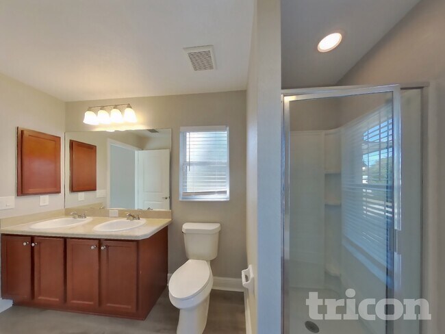 Building Photo - 6681 Freeport Dr