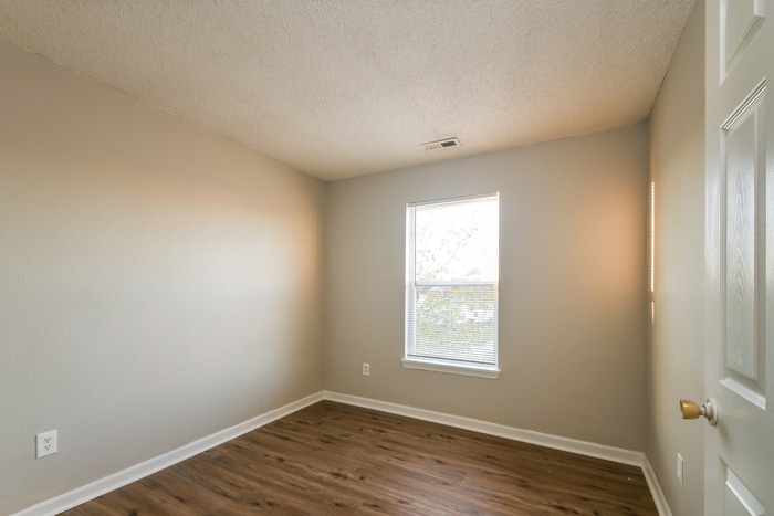 Building Photo - 10823 Sterling Apple Dr