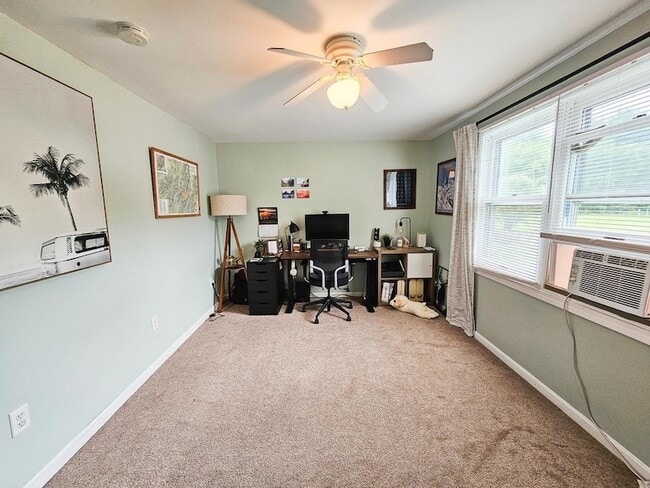 Building Photo - 34 Hidden Meadows Ln