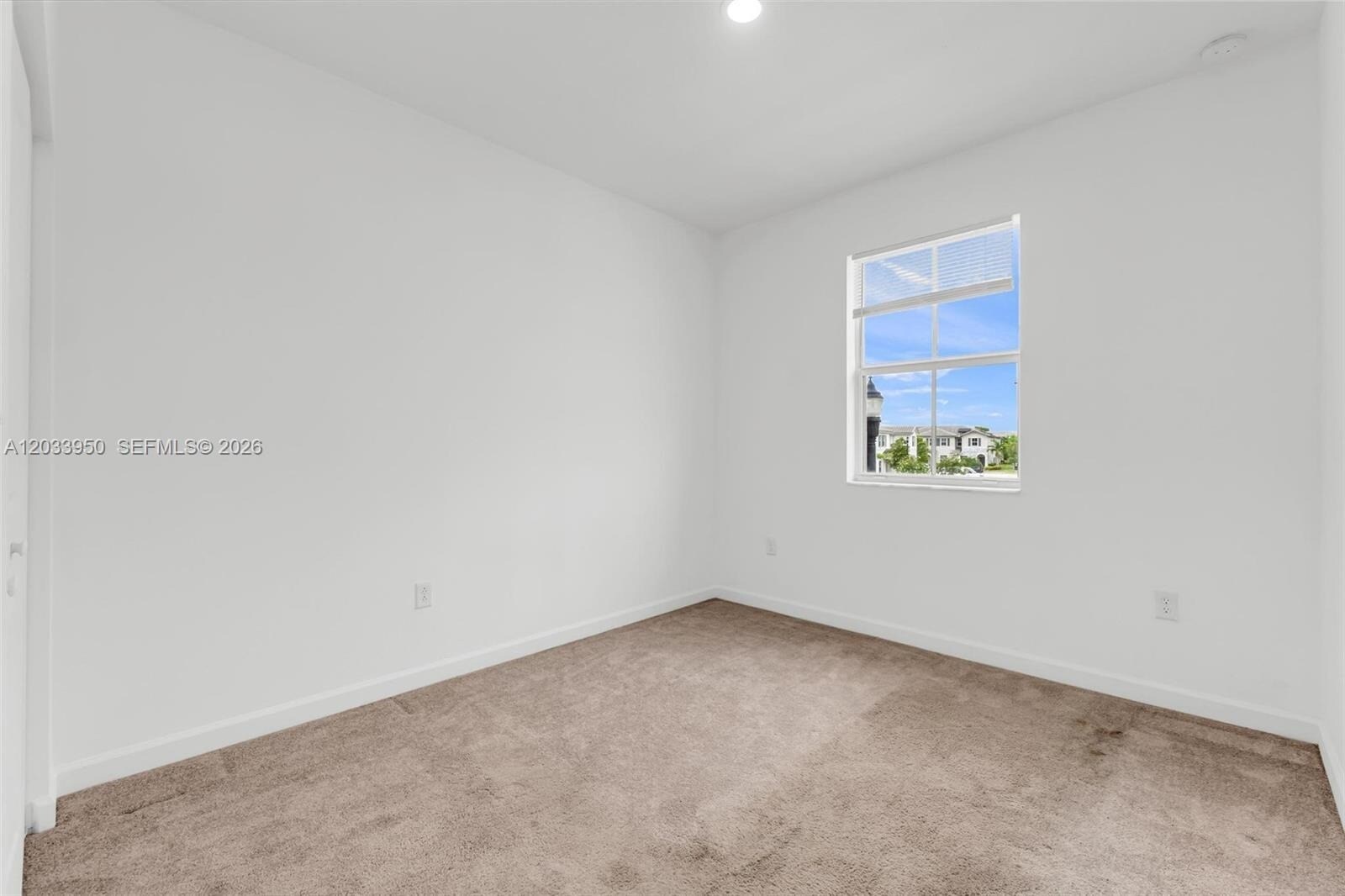Building Photo - 1791 SE 27th Ter