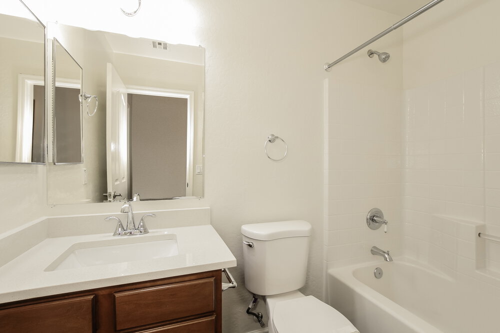 Building Photo - 5824 S 27th Dr