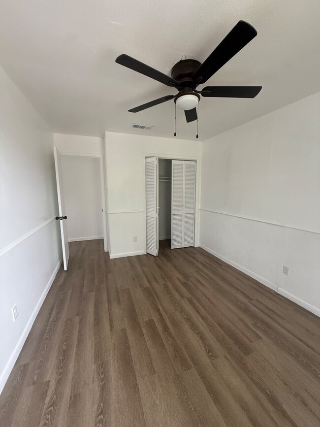 Building Photo - 4617 Cobblestone Ln