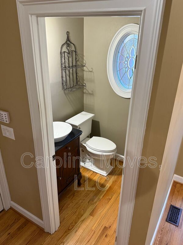 Building Photo - 113 Tupelo Dr