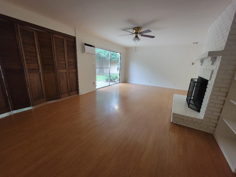 Building Photo - 13533 Leadwell St