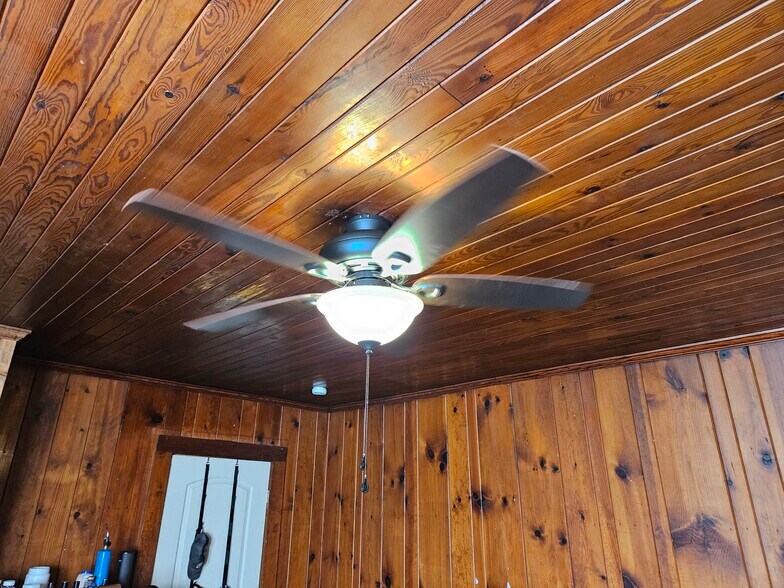 Building Photo - 202 Clemson St