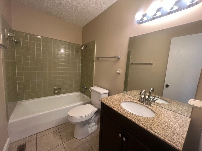 Building Photo - Conway - 2 Bedroom / 2.5 Bathroom