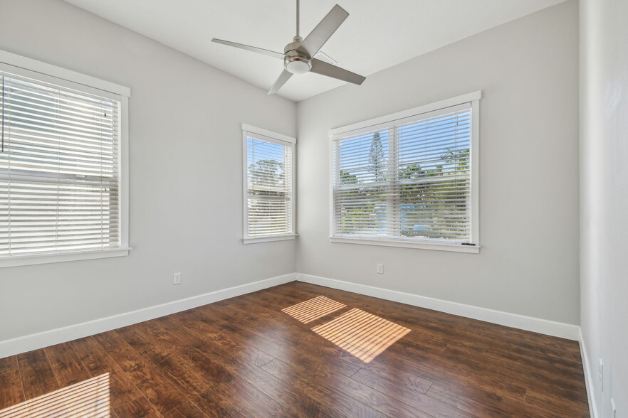 Building Photo - 720 S 22nd St