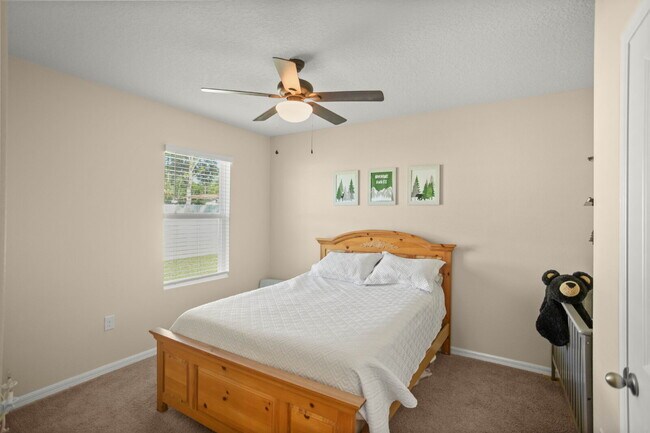 Building Photo - Move-In Ready! Beautiful 4-Bedroom Home with Modern Finishes & Room to Grow