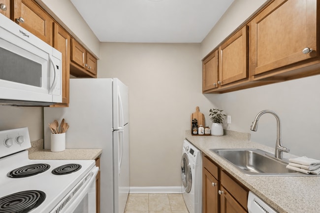 Building Photo - Merrick Place