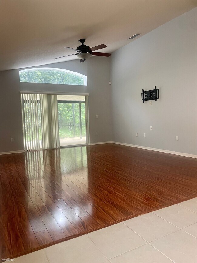 Building Photo - 4 br, 2 bath House - 1613 Crown Hill Boule...