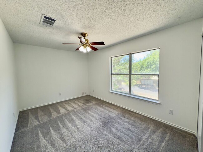 Building Photo - 7817 Marble Ridge Dr