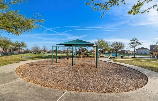 Building Photo - 15219 Bartlett Landing Dr