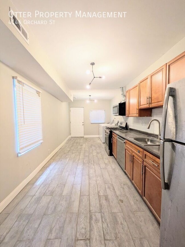 Building Photo - 4146 Orchard St